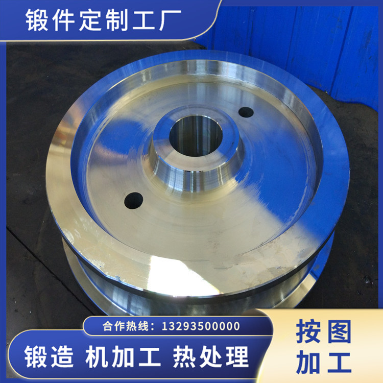 魚(yú)雷罐車(chē)輪鍛件